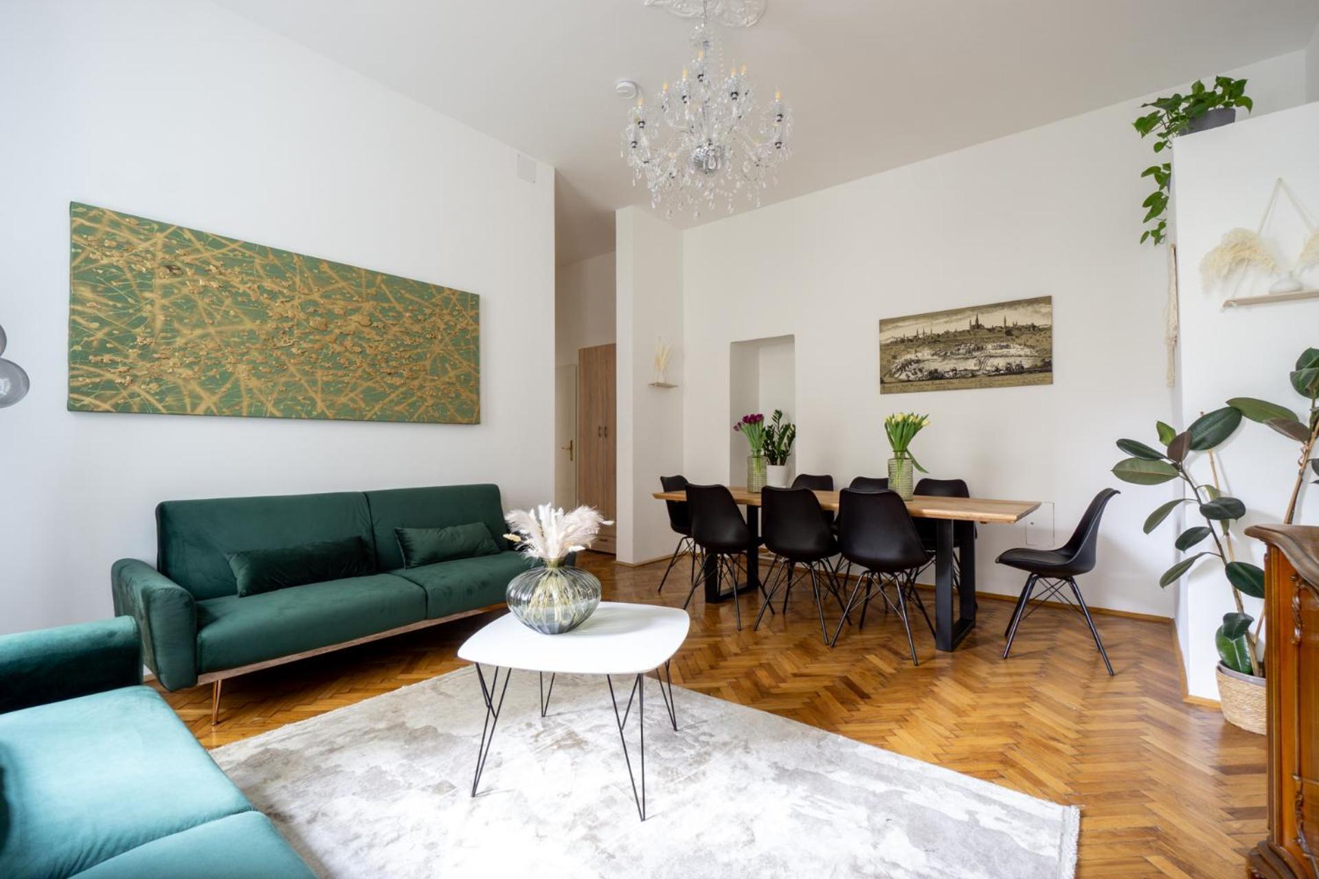 Central Apartment In Viennese Old Building Exterior photo
