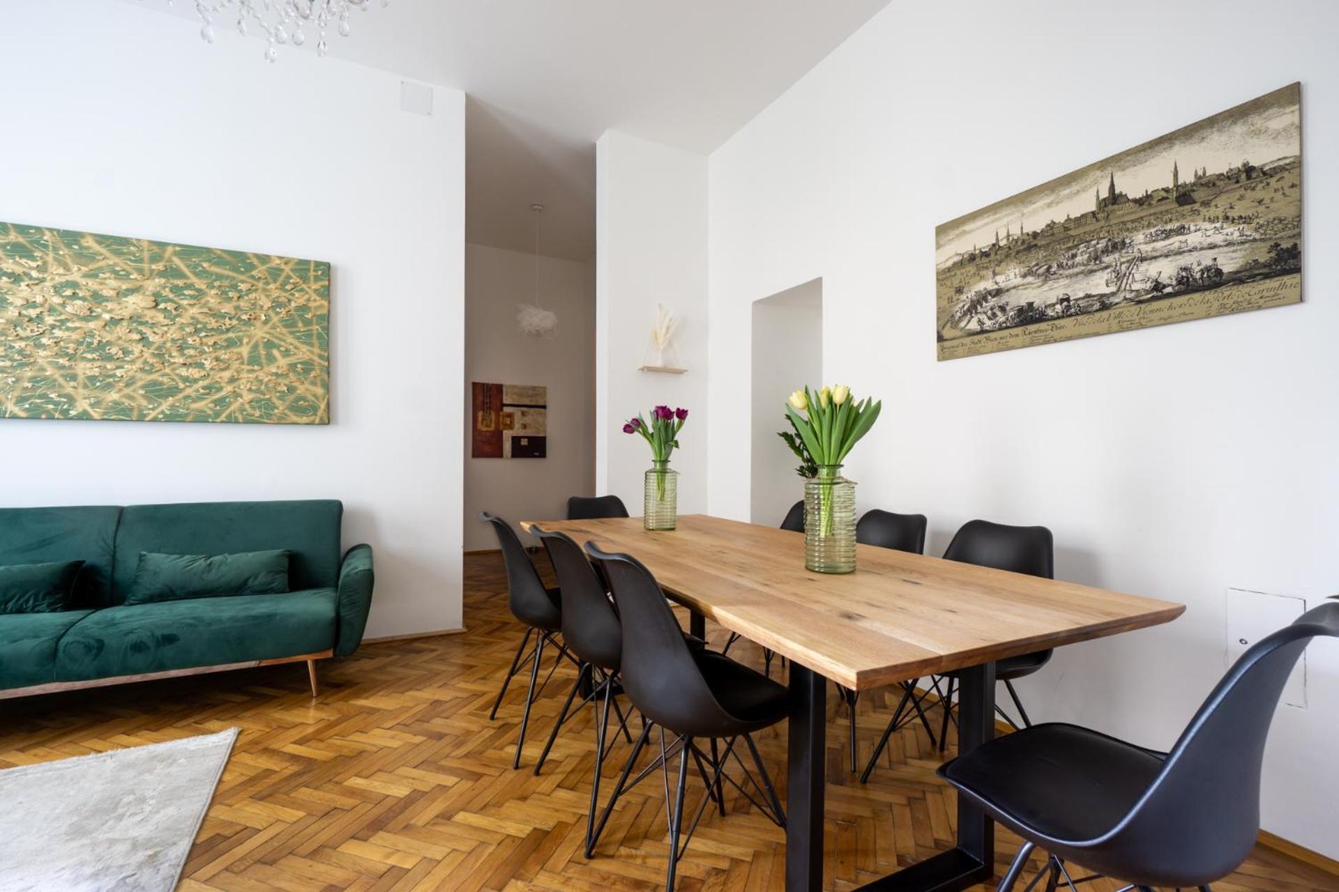 Central Apartment In Viennese Old Building Exterior photo