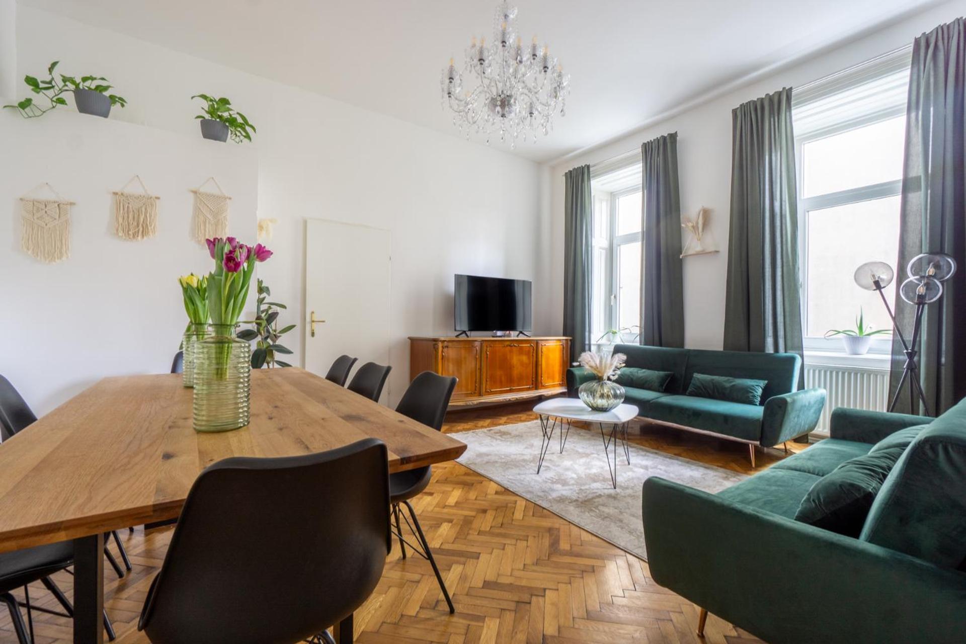 Central Apartment In Viennese Old Building Exterior photo